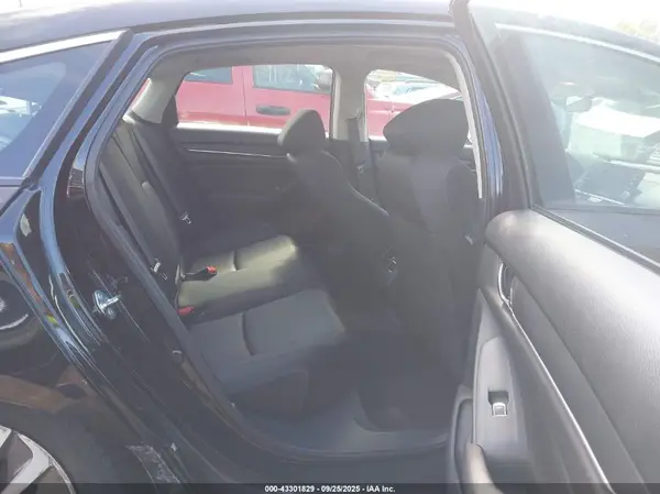1HGCV3F46JA007400 2018 HONDA ACCORD - Image 8