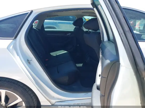 1HGCV3F46KA009181 2019 HONDA ACCORD - Image 8
