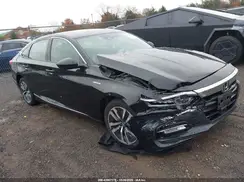 1HGCV3F46KA012601 2019 HONDA ACCORD