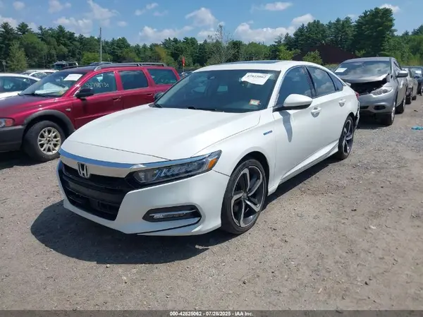 1HGCV3F47JA002061 2018 HONDA ACCORD - Image 2