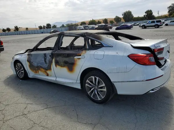 1HGCV3F47JA007535 2018 HONDA ACCORD - Image 2
