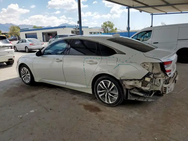 1HGCV3F47JA008040 2018 HONDA ACCORD - Image 2