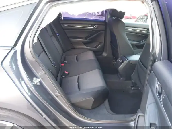 1HGCV3F47JA008555 2018 HONDA ACCORD - Image 8