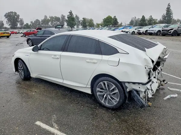 1HGCV3F48JA001775 2018 HONDA ACCORD - Image 2