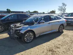 1HGCV3F48JA002716 2018 HONDA ACCORD