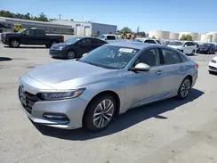 1HGCV3F48JA014834 2018 HONDA ACCORD
