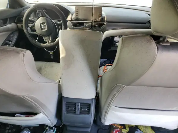 1HGCV3F48KA002703 2019 HONDA ACCORD - Image 8
