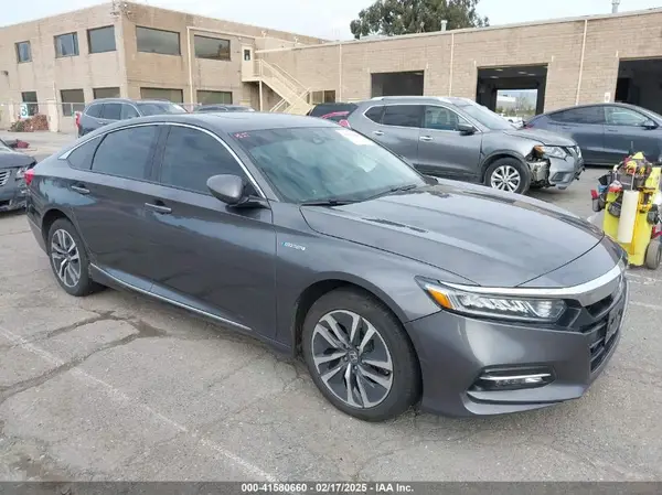 1HGCV3F48KA002913 2019 HONDA ACCORD - Image 1