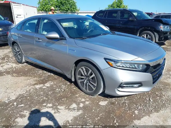 1HGCV3F48KA006623 2019 HONDA ACCORD - Image 1