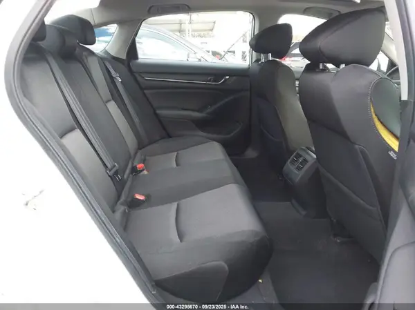 1HGCV3F48KA017797 2019 HONDA ACCORD - Image 8