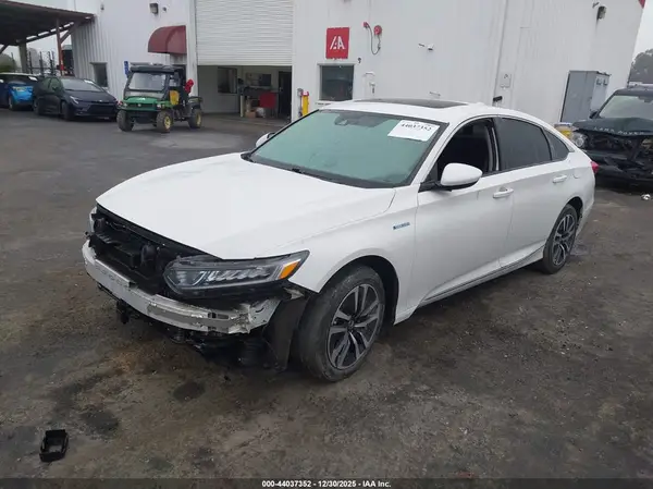 1HGCV3F48LA016957 2020 HONDA ACCORD - Image 2