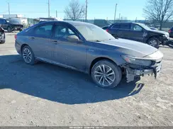 1HGCV3F49JA000764 2018 HONDA ACCORD