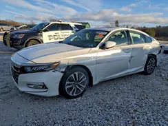 1HGCV3F49JA010663 2018 HONDA ACCORD