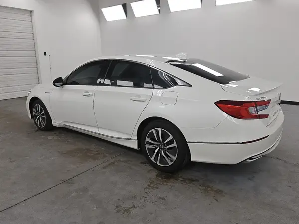 1HGCV3F4XJA003964 2018 HONDA ACCORD - Image 2