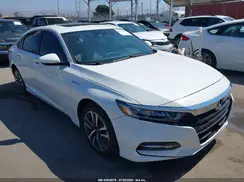 1HGCV3F4XJA008498 2018 HONDA ACCORD