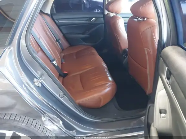 1HGCV3F4XKA005540 2019 HONDA ACCORD - Image 8