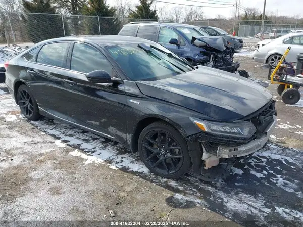 1HGCV3F50JA002248 2018 HONDA ACCORD - Image 1