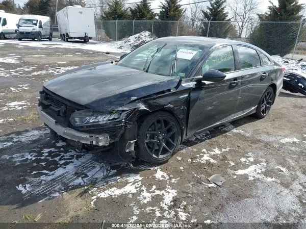1HGCV3F50JA002248 2018 HONDA ACCORD - Image 2