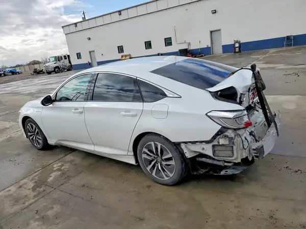 1HGCV3F50JA010320 2018 HONDA ACCORD - Image 2