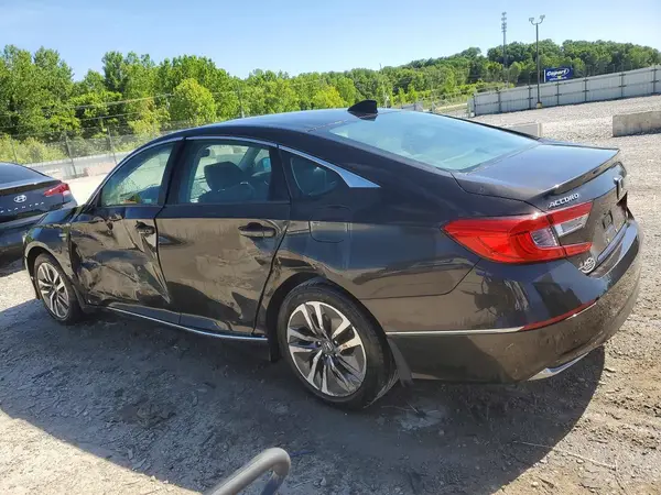 1HGCV3F50JA013136 2018 HONDA ACCORD - Image 2