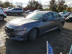 1HGCV3F50JA015579 2018 HONDA ACCORD