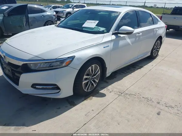 1HGCV3F50KA005703 2019 HONDA ACCORD - Image 2