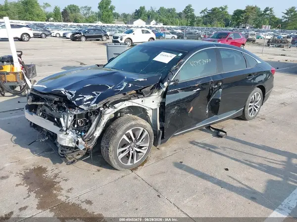 1HGCV3F50KA010285 2019 HONDA ACCORD - Image 2