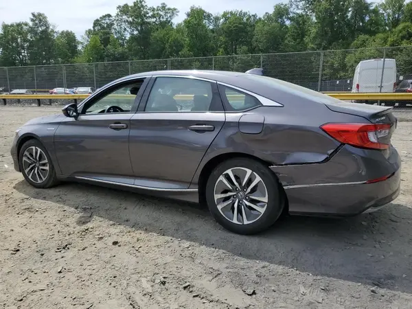 1HGCV3F51JA003053 2018 HONDA ACCORD - Image 2