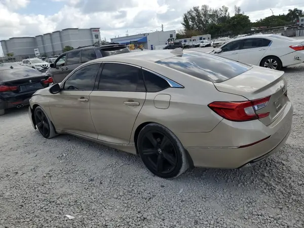 1HGCV3F51JA013212 2018 HONDA ACCORD - Image 2