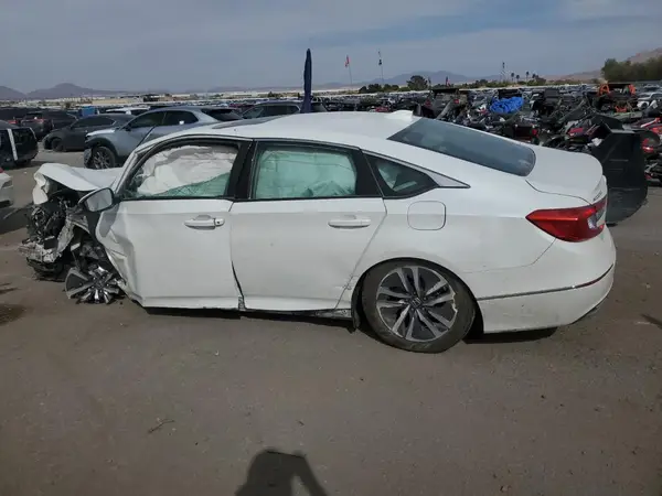 1HGCV3F51JA015512 2018 HONDA ACCORD - Image 2