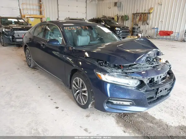 1HGCV3F51KA019612 2019 HONDA ACCORD - Image 1