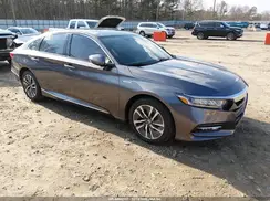1HGCV3F52JA000209 2018 HONDA ACCORD