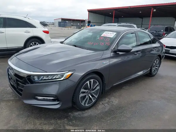 1HGCV3F52JA004938 2018 HONDA ACCORD - Image 2