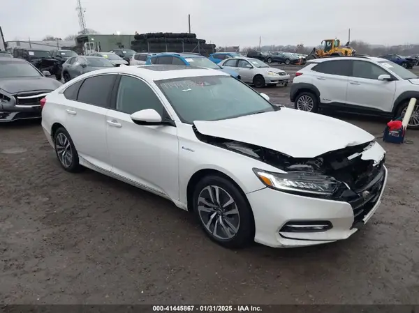 1HGCV3F52JA015454 2018 HONDA ACCORD - Image 1