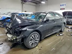 1HGCV3F52JA016328 2018 HONDA ACCORD