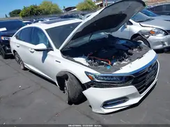 1HGCV3F52KA005685 2019 HONDA ACCORD