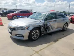 1HGCV3F52KA011230 2019 HONDA ACCORD