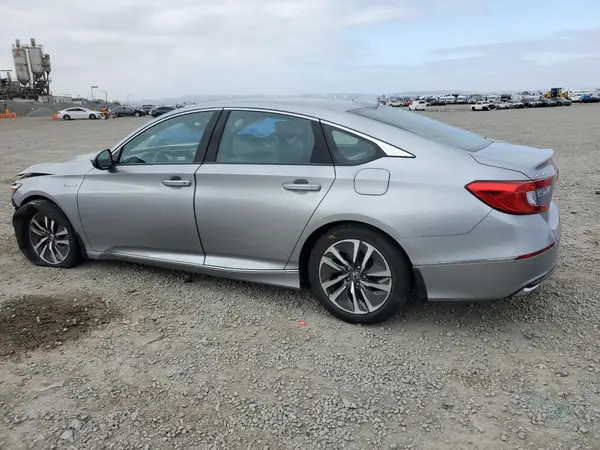 1HGCV3F52KA016265 2019 HONDA ACCORD - Image 2