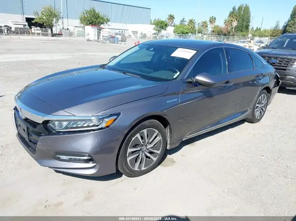 1HGCV3F52LA005882 2020 HONDA ACCORD - Image 2