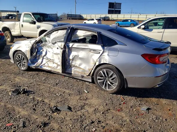 1HGCV3F52MA021114 2021 HONDA ACCORD - Image 2
