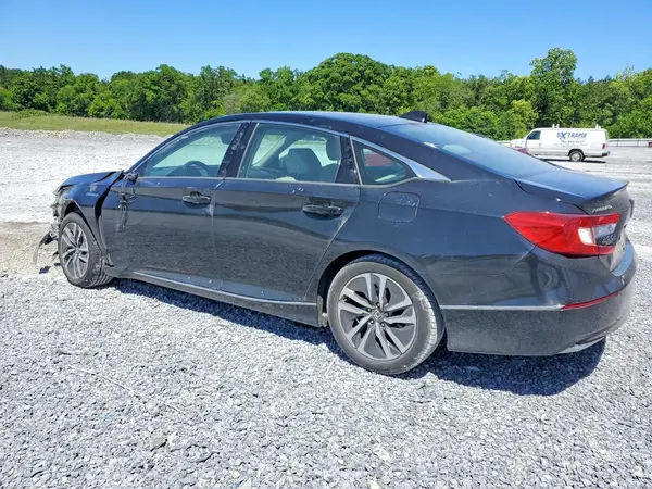 1HGCV3F53JA003524 2018 HONDA ACCORD - Image 2