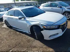 1HGCV3F53JA005144 2018 HONDA ACCORD