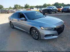 1HGCV3F53JA006956 2018 HONDA ACCORD