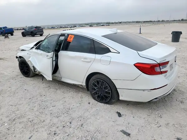 1HGCV3F53JA009579 2018 HONDA ACCORD - Image 2