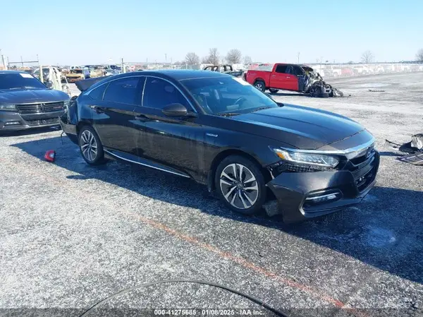 1HGCV3F53JA013129 2018 HONDA ACCORD - Image 1