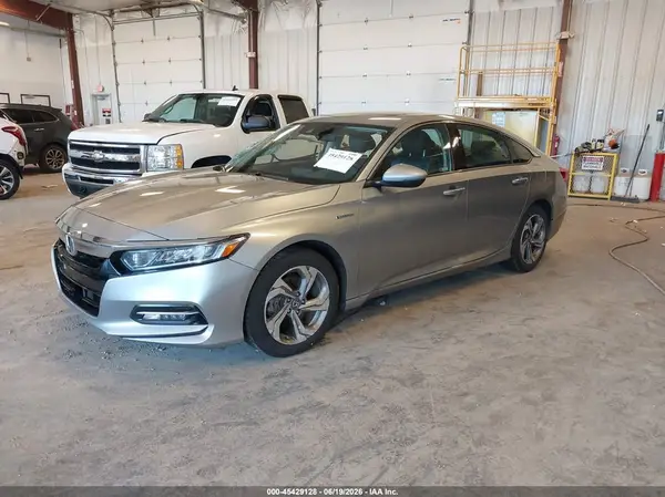 1HGCV3F53JA014863 2018 HONDA ACCORD - Image 2