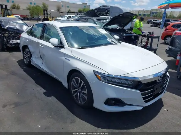 1HGCV3F53NA002685 2022 HONDA ACCORD - Image 1