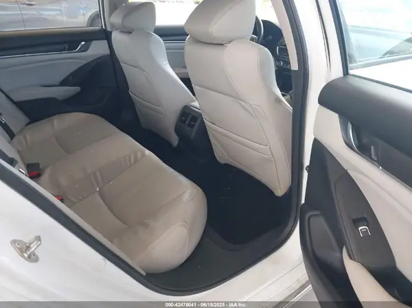 1HGCV3F54JA010935 2018 HONDA ACCORD - Image 8