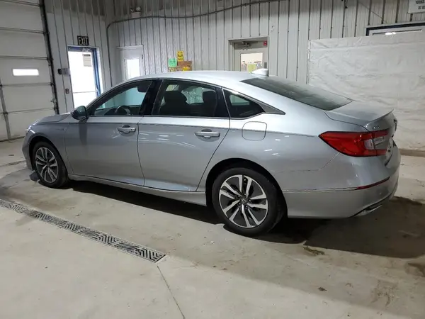 1HGCV3F55JA003878 2018 HONDA ACCORD - Image 2