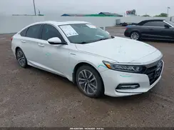1HGCV3F55JA005033 2018 HONDA ACCORD